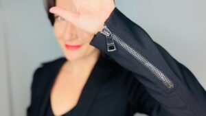 Amikor a stílus működésbe hozza az identitást: az Enstylement és a power posing találkozása